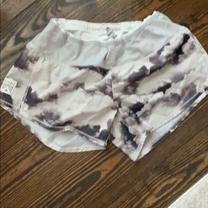 Oiselle Roga Tool Belt Shorts Size 6